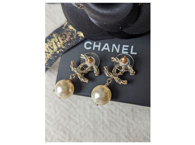 Chanel CC B15V-Logo-Kristallperlentropfen klassische große Ohrringe in Box Golden - Ansicht 8
