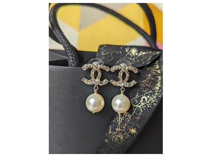 Chanel CC B15V-Logo-Kristallperlentropfen klassische große Ohrringe in Box Golden - Ansicht 9
