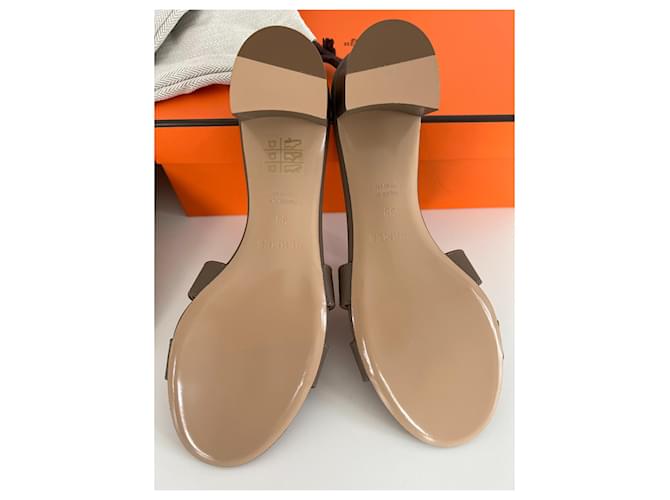 Hermès Sandali Etoupe Oasis Marrone - vista 6
