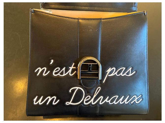 Delvaux Brillant MM L'Humour Pelle Nera Nero - vista 7