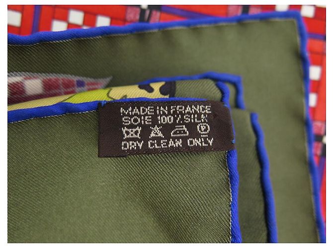 Hermès NEW HERMES SCIARPA FIORI INDIANI ALINE HONORE CARRE SCIARPA SETA SETA Verde - vista 10