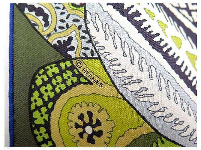 Hermès NEW HERMES SCIARPA FIORI INDIANI ALINE HONORE CARRE SCIARPA SETA SETA Verde - vista 6