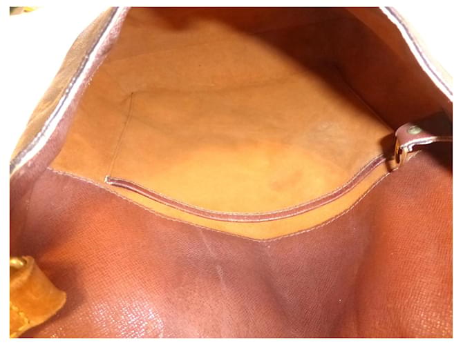 Louis Vuitton MUSIC SALSA GM MONOGRAM Marrone - vista 11