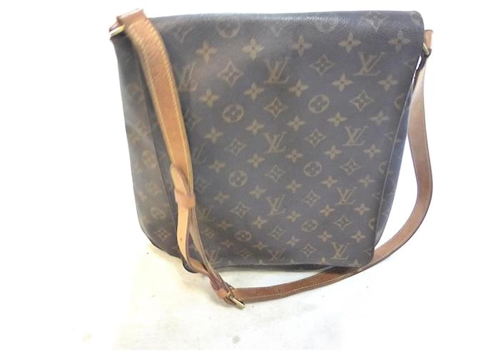 Louis Vuitton MUSIC SALSA GM MONOGRAM Marrone - vista 2