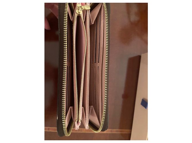 Louis Vuitton Zippy Wallet Dog Valentine Marrone Rosa Pelle - vista 3