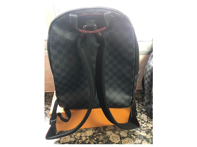 Zaino Louis Vuitton DR 3188 in pelliccia Multicolore - vista 4