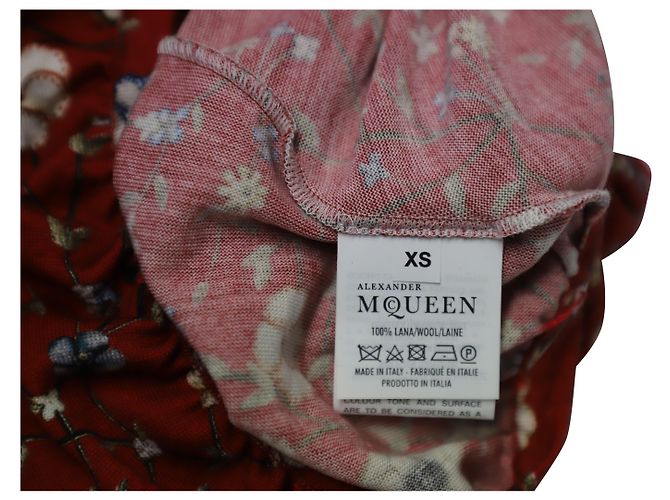 Alexander McQueen Asymmetric Back Draped Floral Dress in Multicolor Wool - view 6