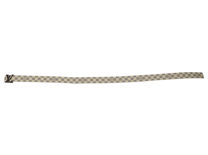 Louis Vuitton LV Initiales 40mm Reversible Belt in White Leather - view 12