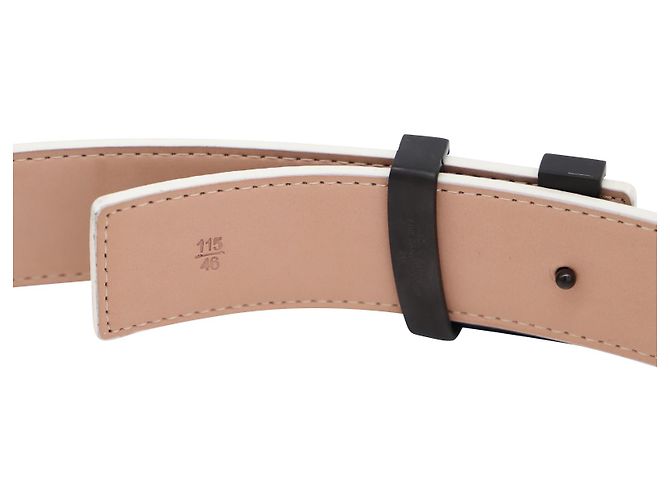 Louis Vuitton LV Initiales 40mm Reversible Belt in White Leather - view 5