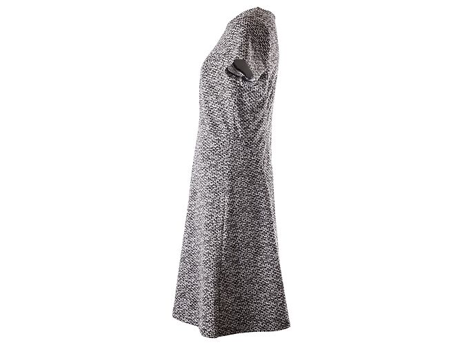 Michael Kors Strickkleid aus schwarzer und weißer Viskose - Ansicht 2