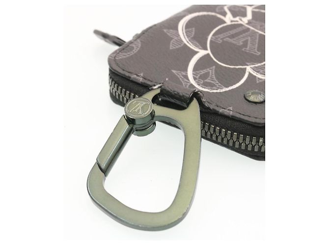 LOUIS VUITTON Vivienne Zip Pouch Pop-up store solo Nero M62895 LV Auth lc054 - vista 8
