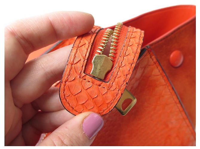 Céline BOLSA CELINE TRAPEZE MM EM PYTHON COURO E CAMURÇA LARANJA BOLSA BANDOULIERE - vista 15