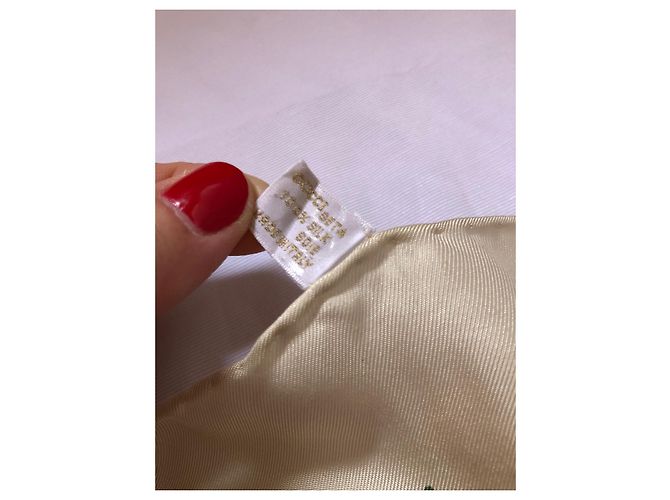 Gucci Seidenschal Blumenmuster mehrfarbig creme Mehrfarben - Ansicht 4