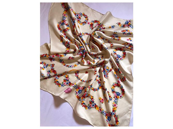 Gucci Seidenschal Blumenmuster mehrfarbig creme Mehrfarben - Ansicht 7