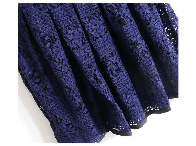 Three Floors Fashion Dreistöckiges Maxikleid aus marineblauer Spitze - Ansicht 3