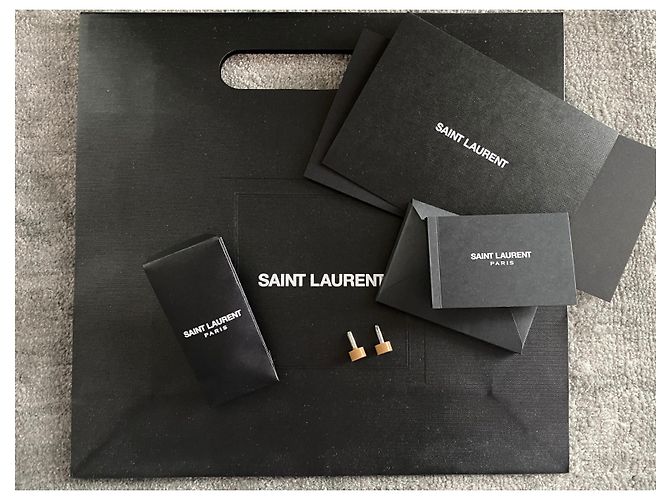 Sandali Saint Laurent Amber in vernice rosa scuro Beige - vista 12