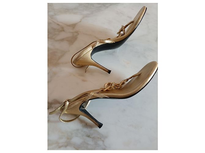 Sandali Infradito Chanel Gioiello Pelle Oro D'oro - vista 5