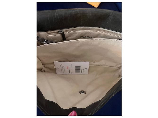 Borsa Chanel Boy in pelle marrone - vista 4