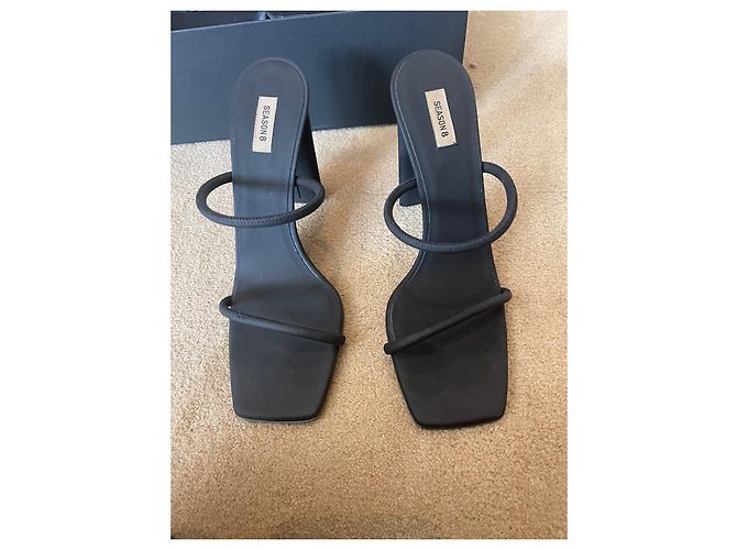 Sandali Yeezy in pelle nera 36 Nero - vista 2
