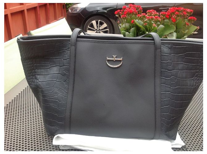 Autre Marque Borsa messenger LANCASTER in pelle nera Nero - vista 10