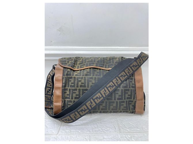 Fendi Zucca canvas messenger bag Multiple colors - view 4