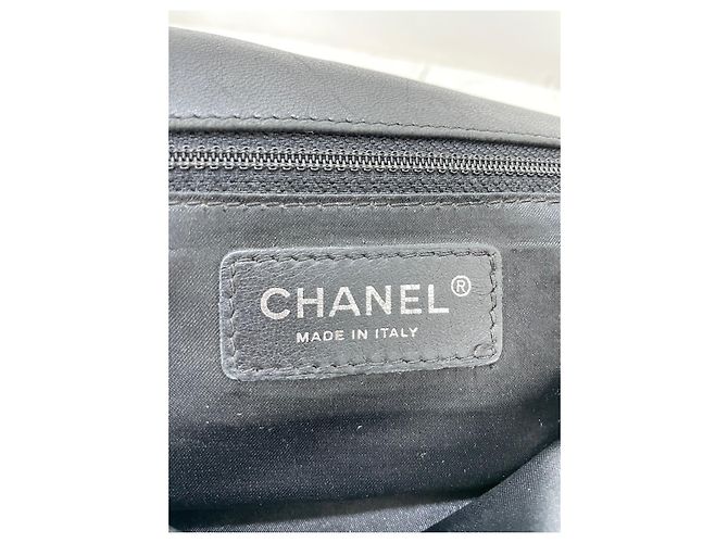 Chanel Vintage Klappentasche Schwarz - Ansicht 2