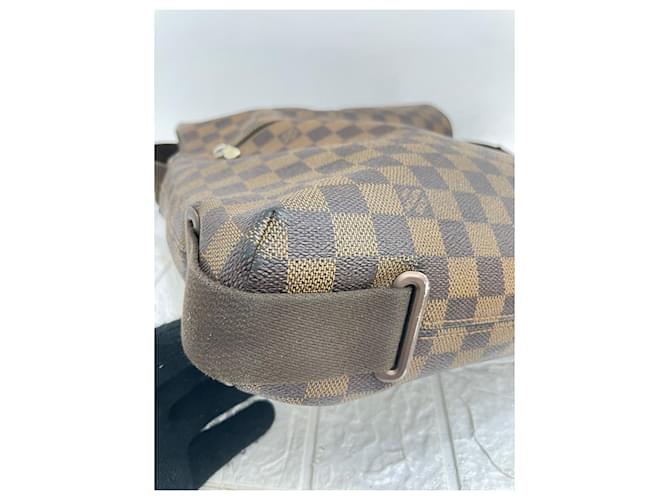 Louis Vuitton Borsa a tracolla Brooklyn Marrone - vista 8