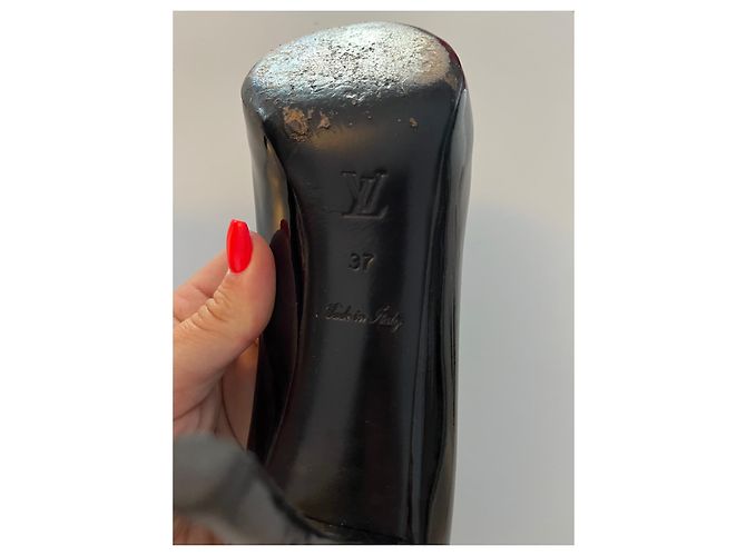 Décolleté Louis Vuitton in vernice nera misura 37 Nero - vista 4