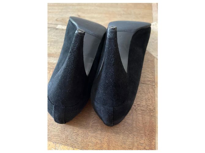 Décolleté Charles Jourdan in camoscio nero - vista 6