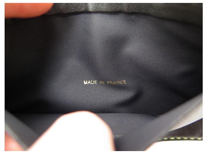 LOTTO BORSA LONGCHAMP CARD CON CORDINO E CUSTODIA PER AIRPODS IN PELLE NERA - vista 7