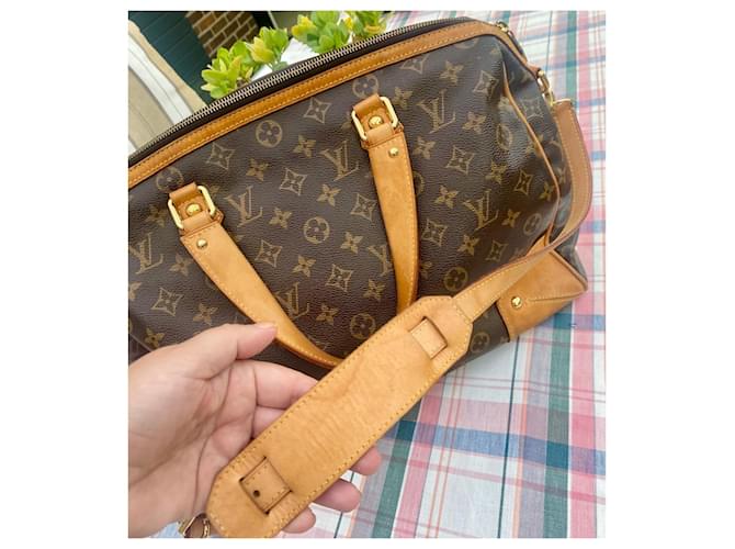Modello Louis Vuitton Retiro Marrone scuro - vista 3