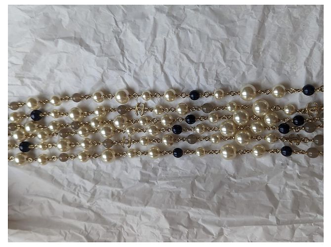 Chanel CC A16Logo K lungo perla barocca 3 collana a filo con etichetta a scatola Bianco - vista 10