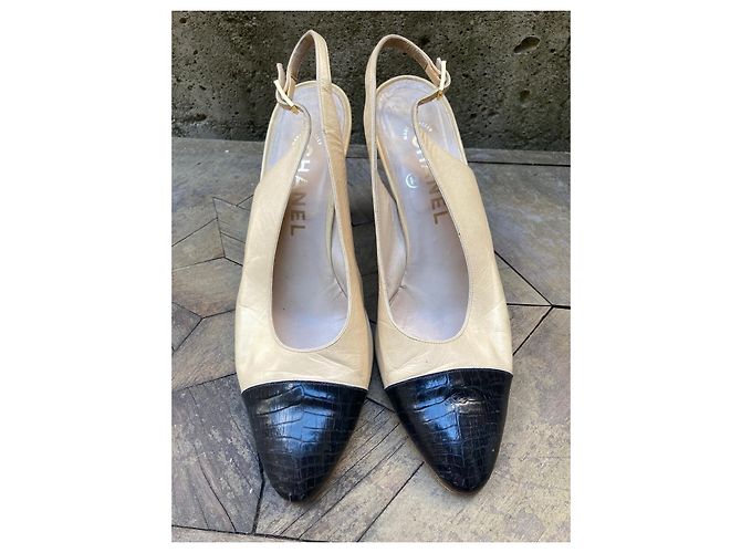 Slingback vintage Chanel Nero Beige - vista 4