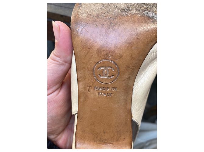 Slingback vintage Chanel Nero Beige - vista 9