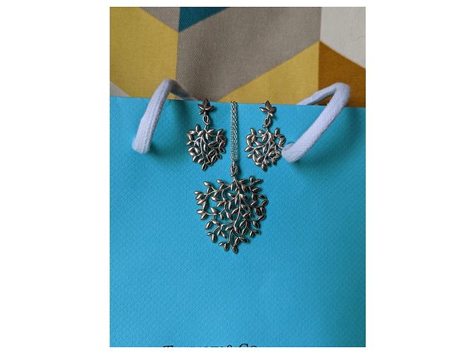 Tiffany & Co Conjunto de colar e brincos em prata de lei Paloma Picasso Olive Leaf - vista 10