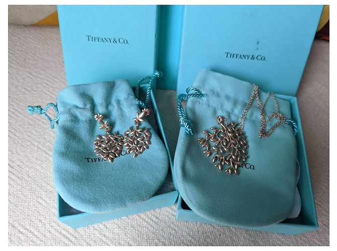 Tiffany & Co Conjunto de colar e brincos em prata de lei Paloma Picasso Olive Leaf - vista 15
