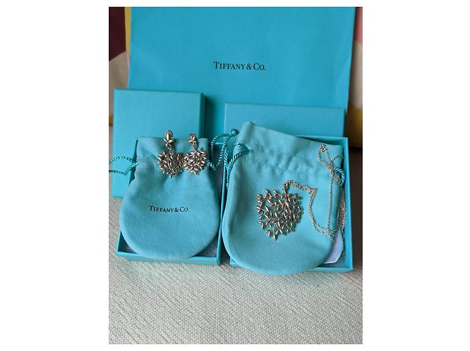 Tiffany & Co Conjunto de colar e brincos em prata de lei Paloma Picasso Olive Leaf - vista 3