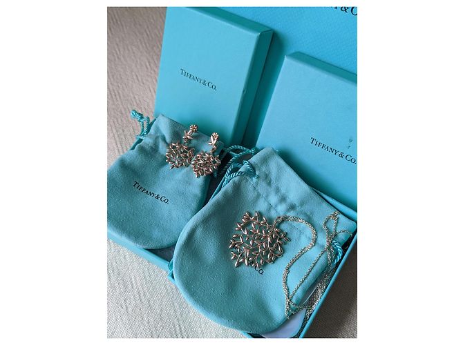 Tiffany & Co Conjunto de colar e brincos em prata de lei Paloma Picasso Olive Leaf - vista 4