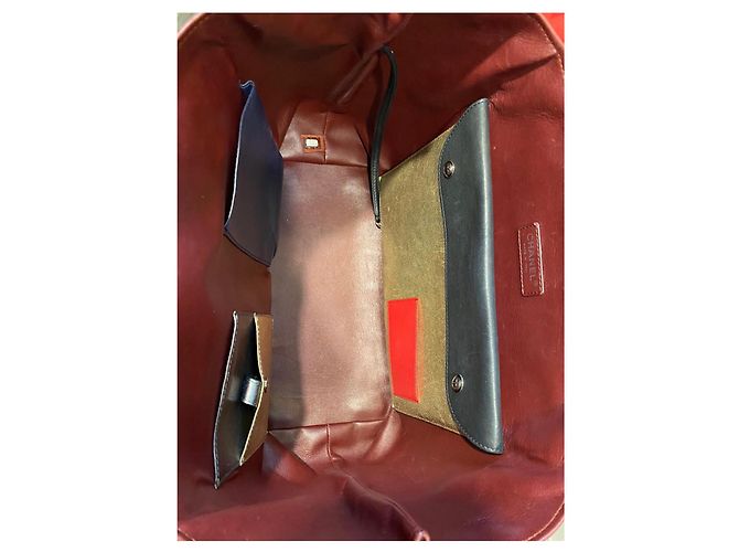 Borsa a mano Chanel in pelle blu scuro - vista 4