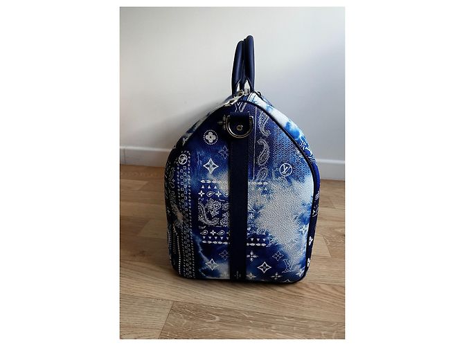 Abbesses Louis Vuitton Keepall 50 Bandana Bianco Blu - vista 6