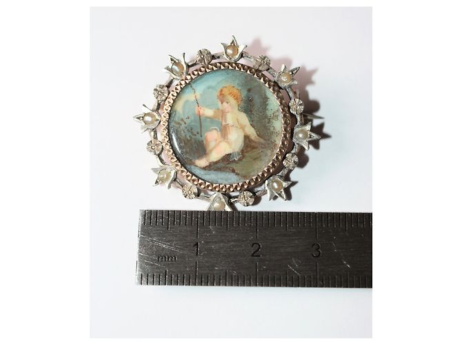 Autre Marque Spilla tonda Putto in argento e vermeil con perle Grigio - vista 3