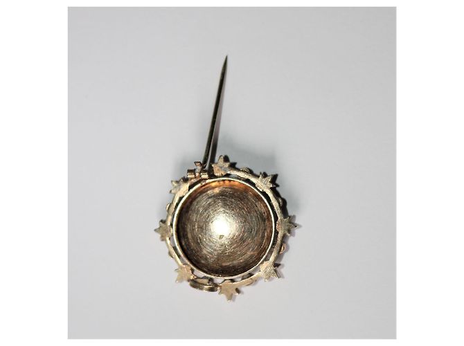 Autre Marque Spilla tonda Putto in argento e vermeil con perle Grigio - vista 5