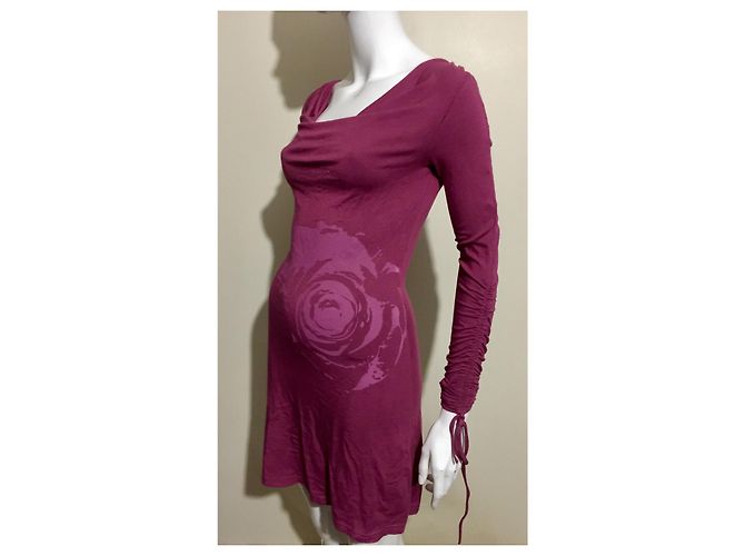 Red Valentino Kleid mit Rüschen an den Ärmeln, Roter Valentinstag Pink Lila - Ansicht 2