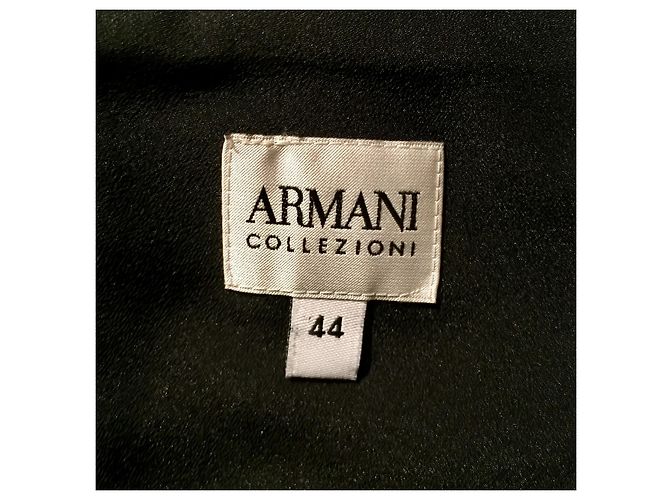 Das kleine Schwarze von Armani Collezioni - Ansicht 5