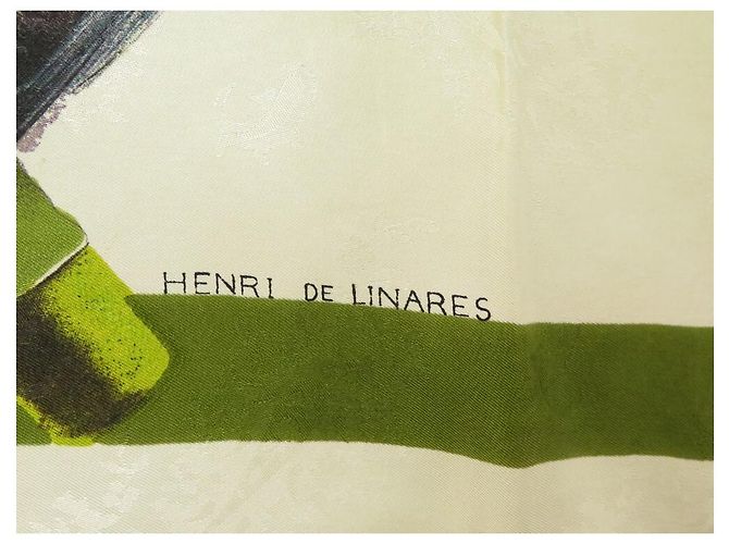 Hermès HERMES FALCONRY ROYAL DEDUCE SCIARPA CARRE DI LINARE 90 SCIARPA SPILLA IN SETA Beige - vista 4