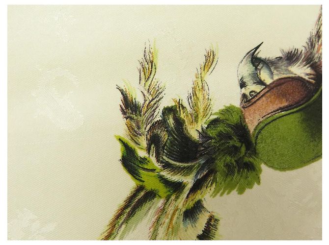 Hermès HERMES FALCONRY ROYAL DEDUCE SCIARPA CARRE DI LINARE 90 SCIARPA SPILLA IN SETA Beige - vista 8