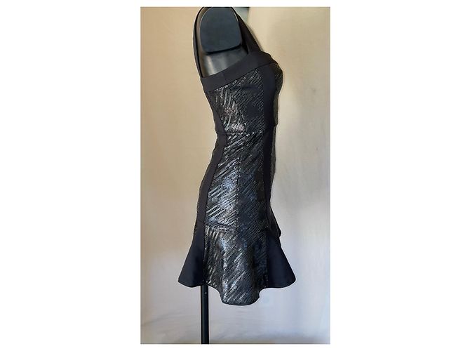 Schwarzes Kleid aus Polyester von Bcbg Max Azria - Ansicht 2