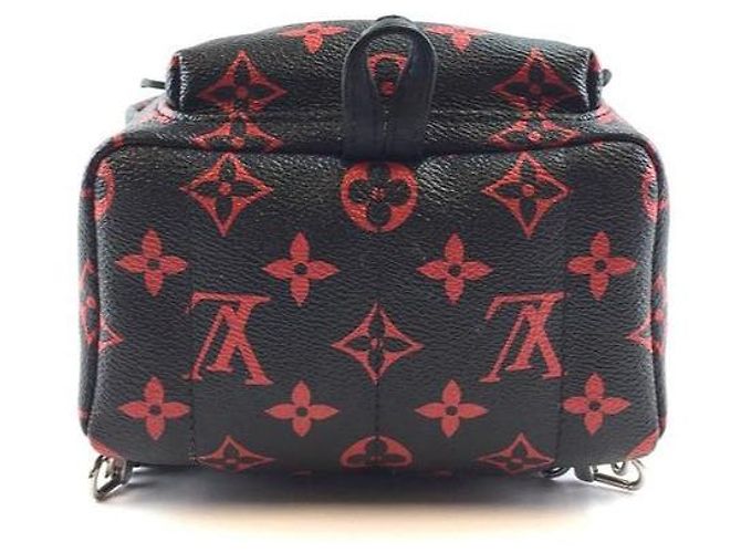 Borsa a tracolla Louis Vuitton Palm Springs Rare Mini Zaino Nero - vista 4