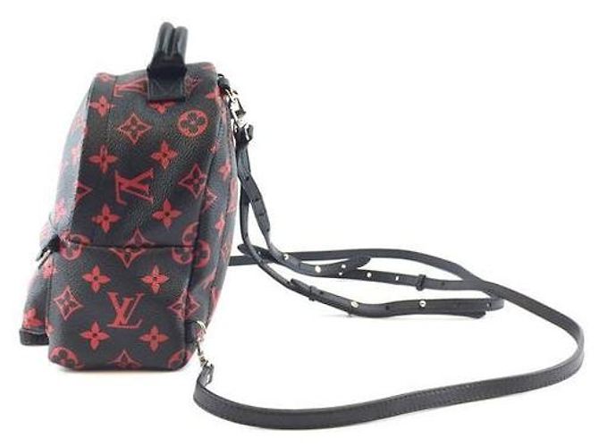 Borsa a tracolla Louis Vuitton Palm Springs Rare Mini Zaino Nero - vista 7
