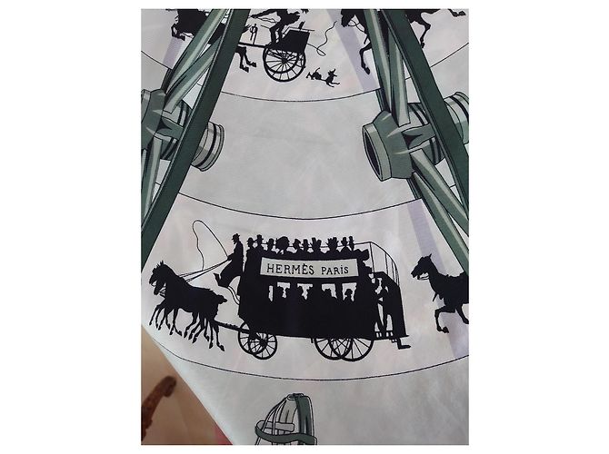 Autre Marque Sciarpa di seta Hermès Paris is Rolling grigio scuro Grigio antracite - vista 5